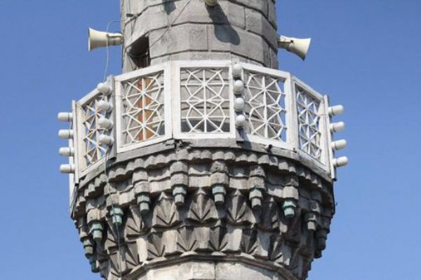 Ezan Okunurken Namaz Kılınır Mı5