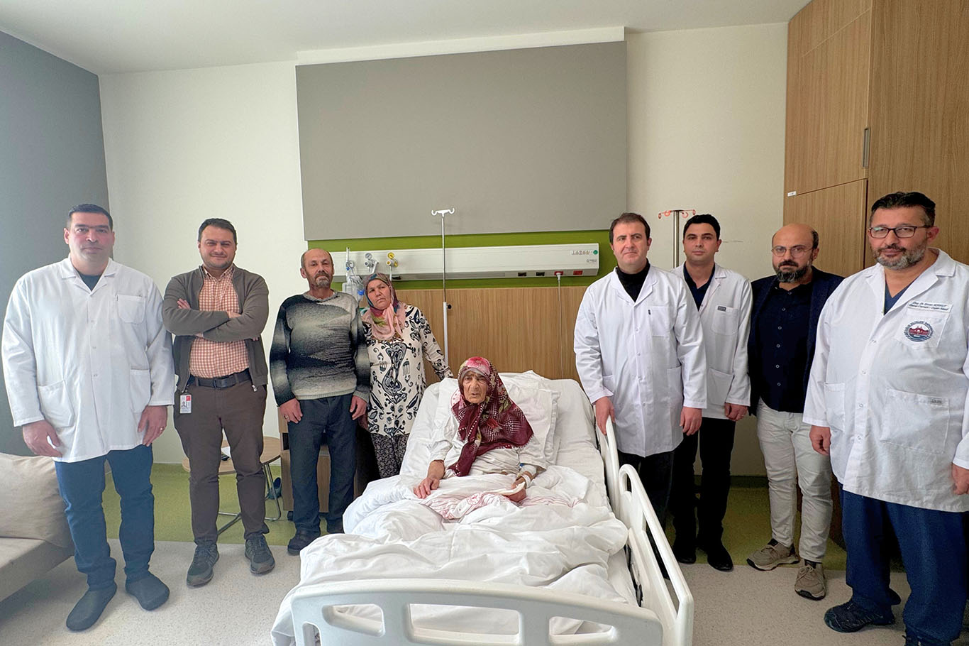 F578798E E9Ff 4Bad B274 Da8B8Ac47843