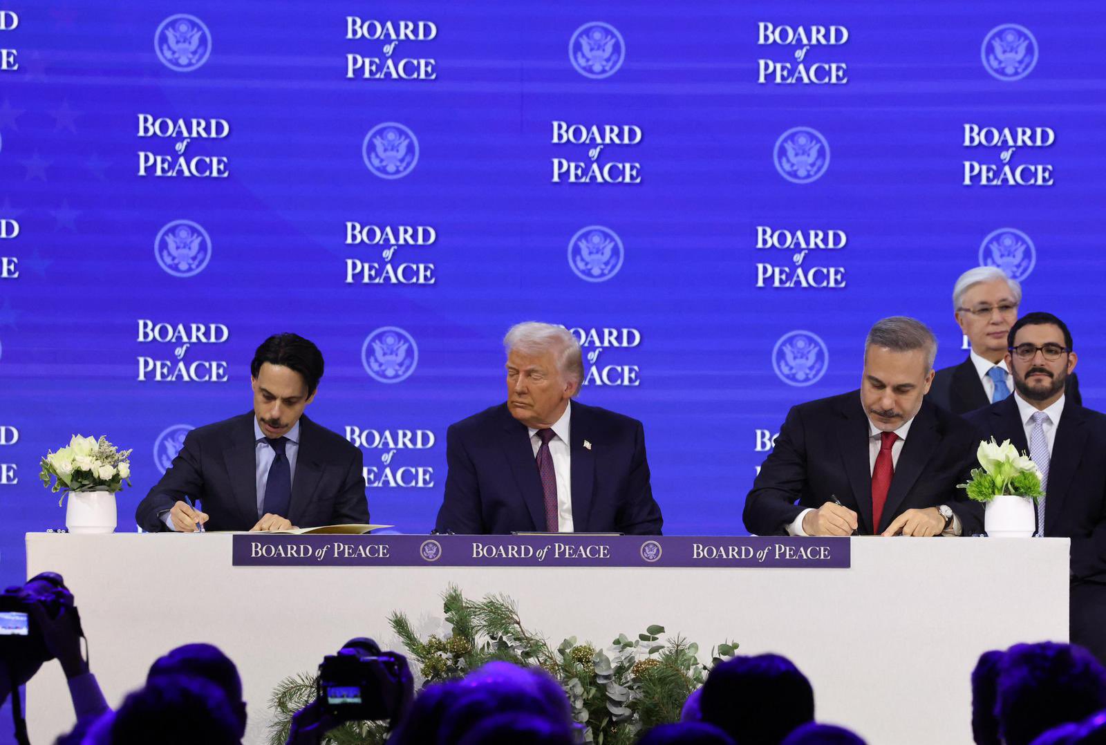 G R Vz Ka X Y A A84Xm