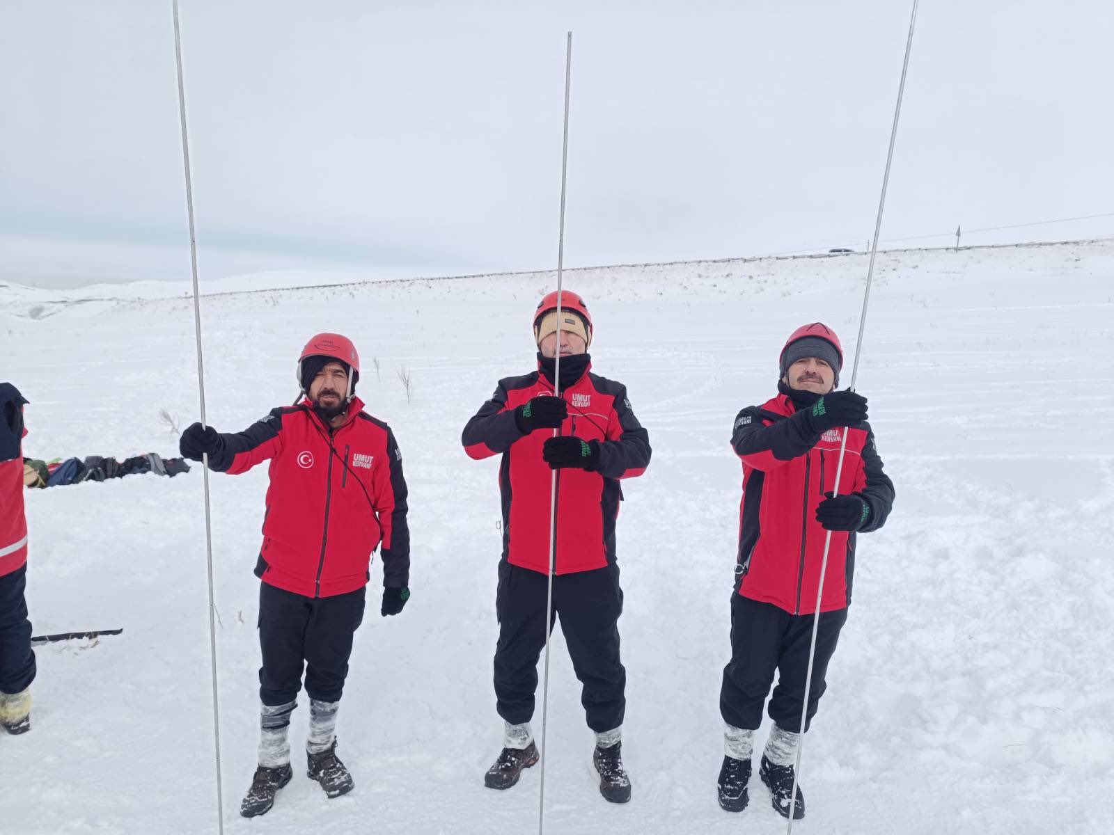 G Rn A37 W U A Ap0M O