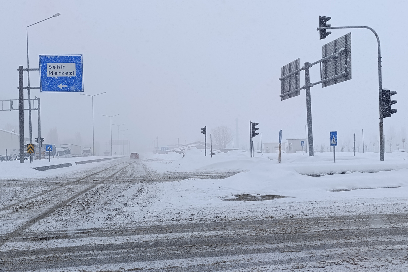 Meteoroloji'den sarı kodlu uyarı: Yarına özellikle dikkat!