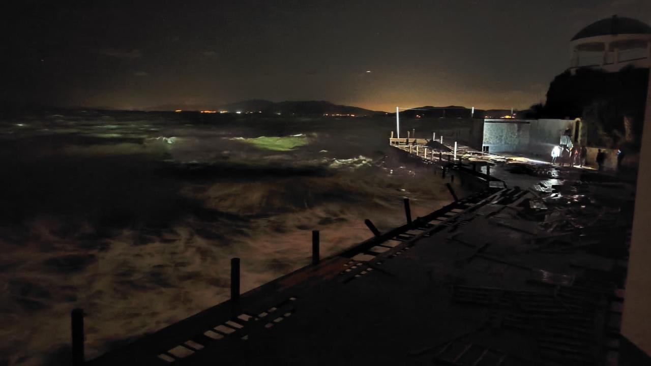 Kusadasi Firtinaiha 2430194