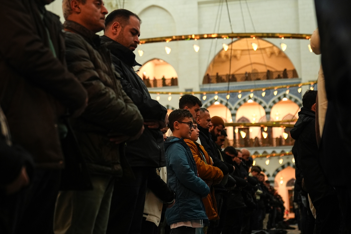 A A 20260202 40441451 40441450 B E R A T K A N D I L I I S T A N B U L D A M E V L I T V E D U A L A R L A I D R A K E D I L D I