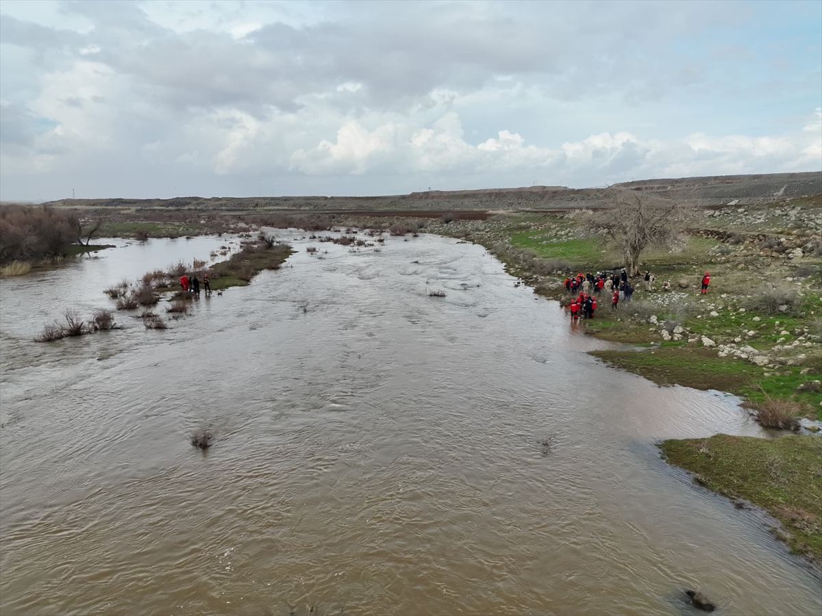 A A 20260203 40446157 40446154 D I Y A R B A K I R D A K A Y B O L A N K A D I N I N C A N S I Z B E D E N I B U L U N D U