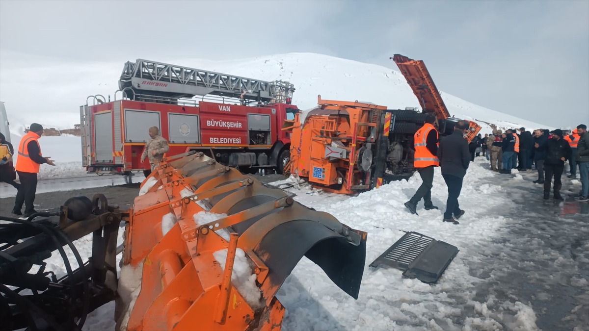 A A 20260203 40446171 40446169 V A N D A D E V R I L E N K A R K U R E M E A R A C I N D A K I 2 K I S I O L D U