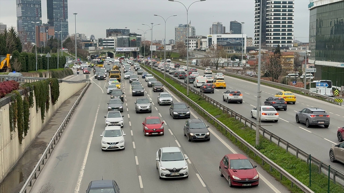 A A 20260210 40507976 40507975 I S T A N B U L A N A D O L U Y A K A S I N D A T R A F I K Y O G U N L U G U Y U Z D E 80 E U L A S T I