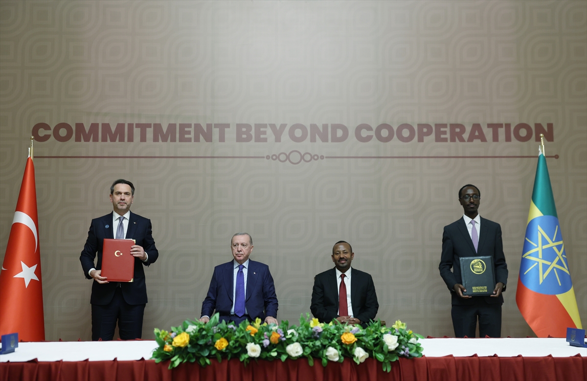 A A 20260217 40584909 40584907 T U R K I Y E I L E E T I Y O P Y A A R A S I N D A A N L A S M A L A R I M Z A L A N D I