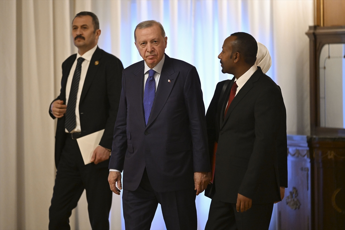 A A 20260217 40585136 40585124 T U R K I Y E I L E E T I Y O P Y A A R A S I N D A A N L A S M A L A R I M Z A L A N D I