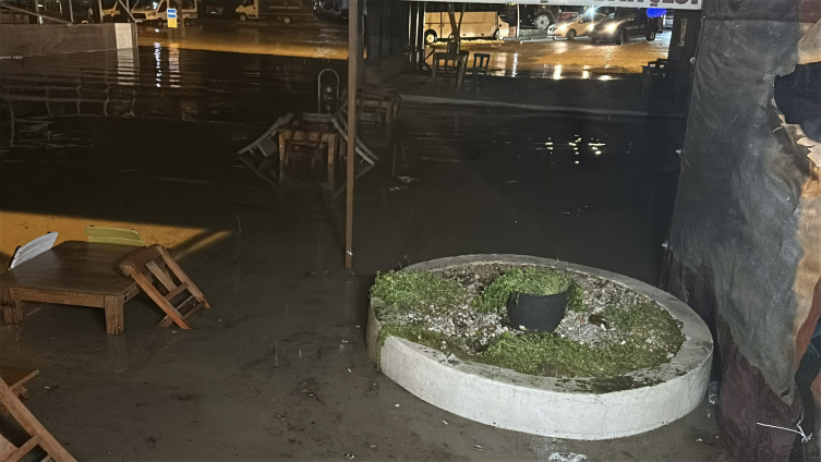 C A N A K K A L E D E S A G A N A K K E P E Z C A Y I V E S A R I 348610 Media7