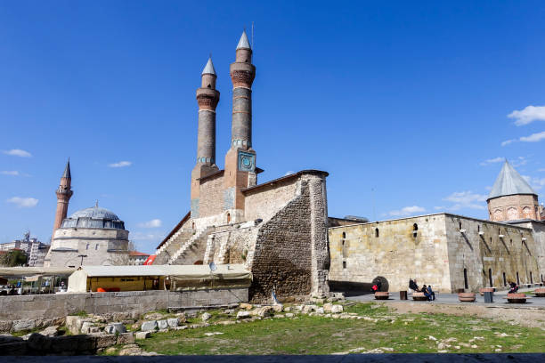 Ezan Okunurken Okunacak Dua! Ezan Duası! (1)