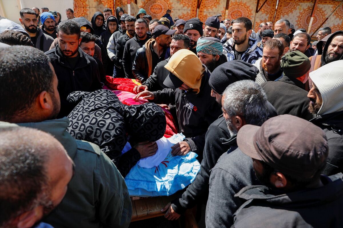 A A 20260308 40766174 40766163 F I L I S T I N T O P R A K L A R I N I G A S B E D E N I S R A I L L I Y E R L E S I M C I L E R T A R A F I N D A N O L D U R U L E N F I L I S T I N L I N I N C E N A Z E T O R E N I