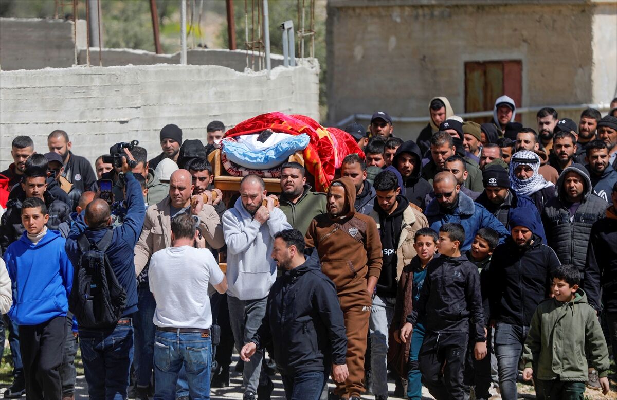 A A 20260308 40766174 40766169 F I L I S T I N T O P R A K L A R I N I G A S B E D E N I S R A I L L I Y E R L E S I M C I L E R T A R A F I N D A N O L D U R U L E N F I L I S T I N L I N I N C E N A Z E T O R E N I