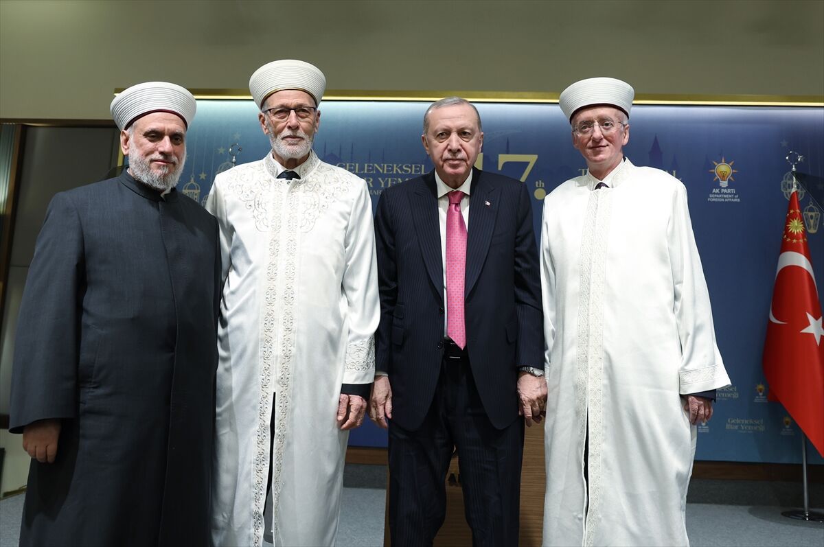 A A 20260309 40777433 40777416 C U M H U R B A S K A N I E R D O G A N 17 G E L E N E K S E L B U Y U K E L C I L E R I F T A R P R O G R A M I N A K A T I L D I