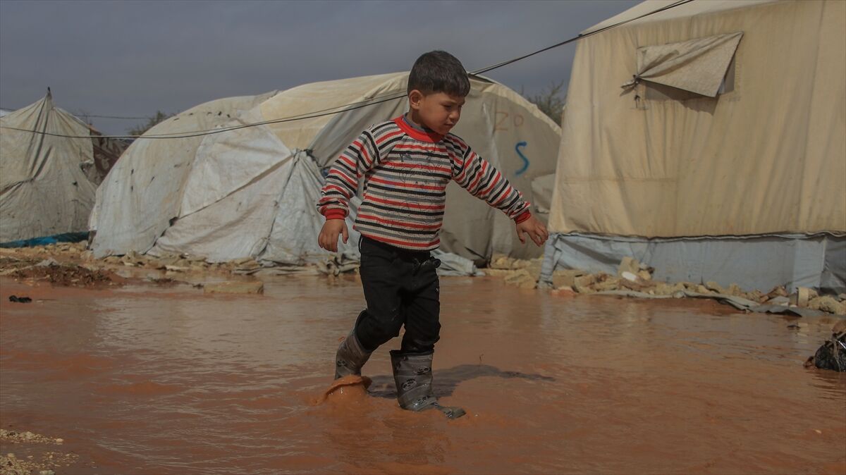 A A 20260315 40831187 40831172 S U R I Y E D E H A L E P I N K U Z E Y I N D E S E L N E D E N I Y L E S I G I N M A C I L A R I N K A M P L A R I S U A L T I N D A K A L D I