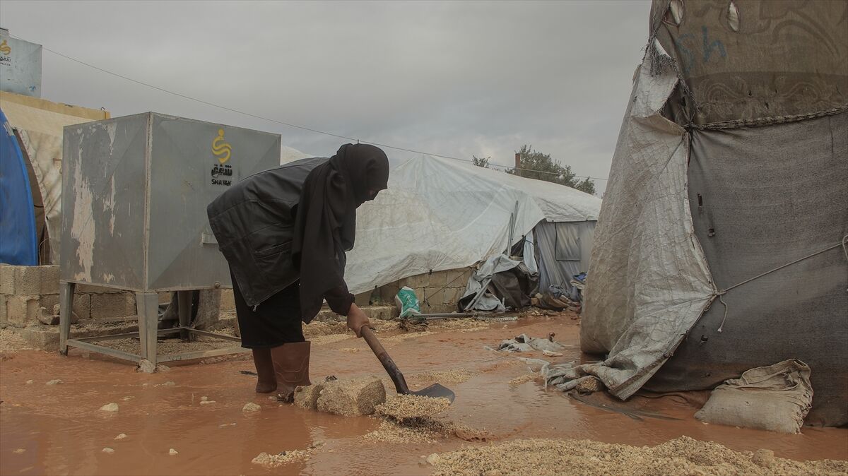 A A 20260315 40831187 40831181 S U R I Y E D E H A L E P I N K U Z E Y I N D E S E L N E D E N I Y L E S I G I N M A C I L A R I N K A M P L A R I S U A L T I N D A K A L D I