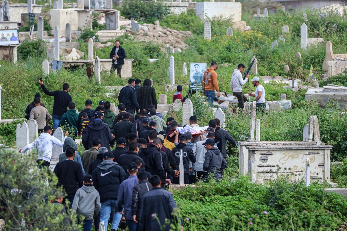 A A 20260330 40965306 40965305 I S R A I L I N G A Z Z E Y E D U Z E N L E D I G I H A V A S A L D I R I S I N D A 3 F I L I S T I N L I H A Y A T I N I K A Y B E T T I