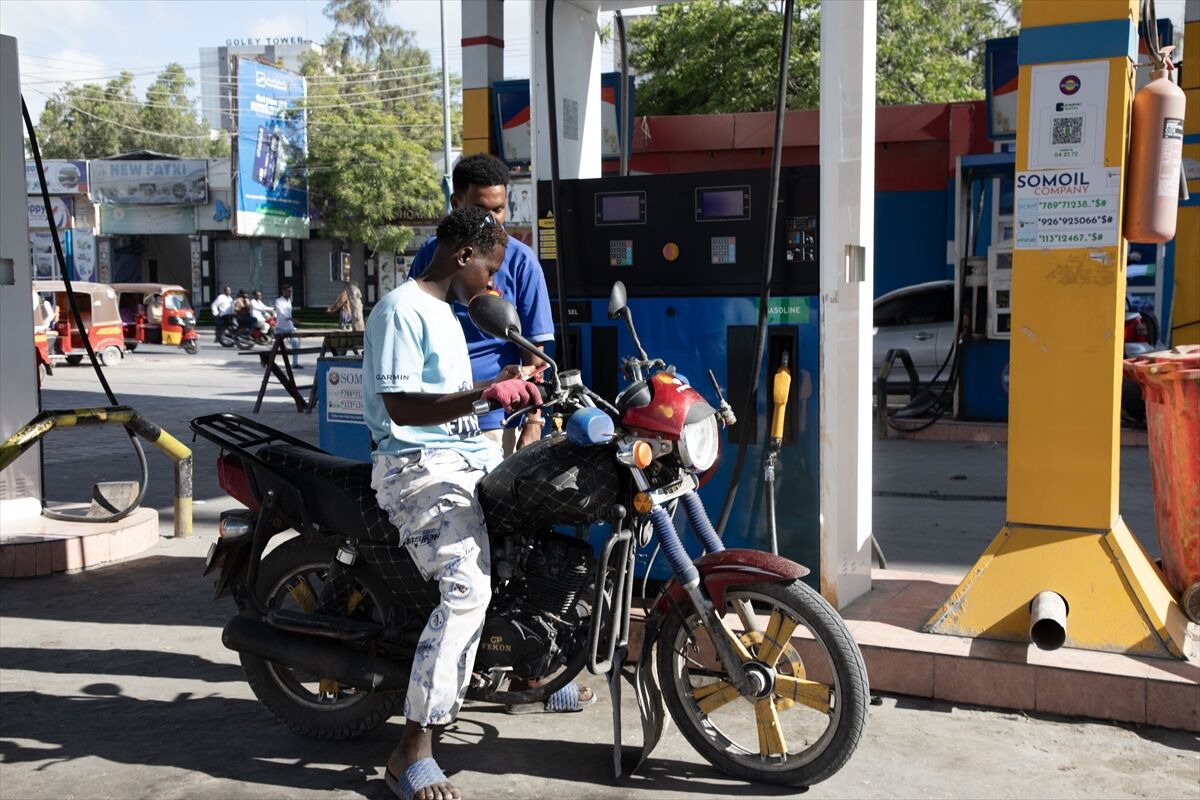 A A 20260330 40965587 40965562 S O M A L I D E A K A R Y A K I T F I Y A T L A R I N D A A B D I S R A I L I R A N S A V A S I K A Y N A K L I A R T I S S U R U Y O R