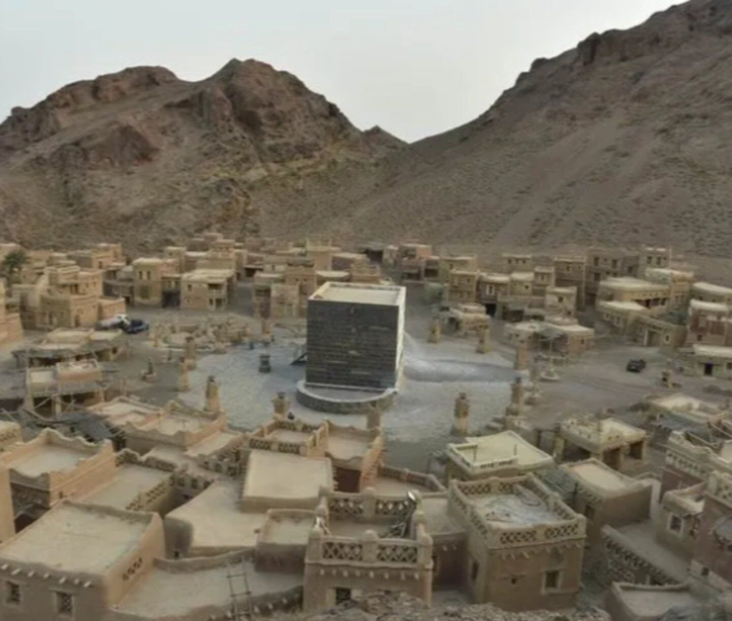 Fil Suresinin Inanilmaz Hikayesi Ve Ahir Zamanda Kabeyi Yikacak Habesli Define Avcisi8