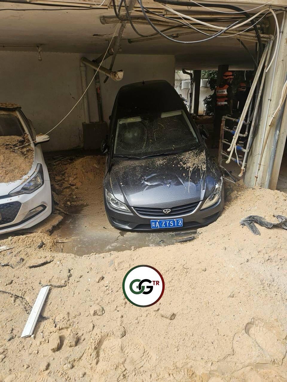 H C9Enzc X U A A So H M