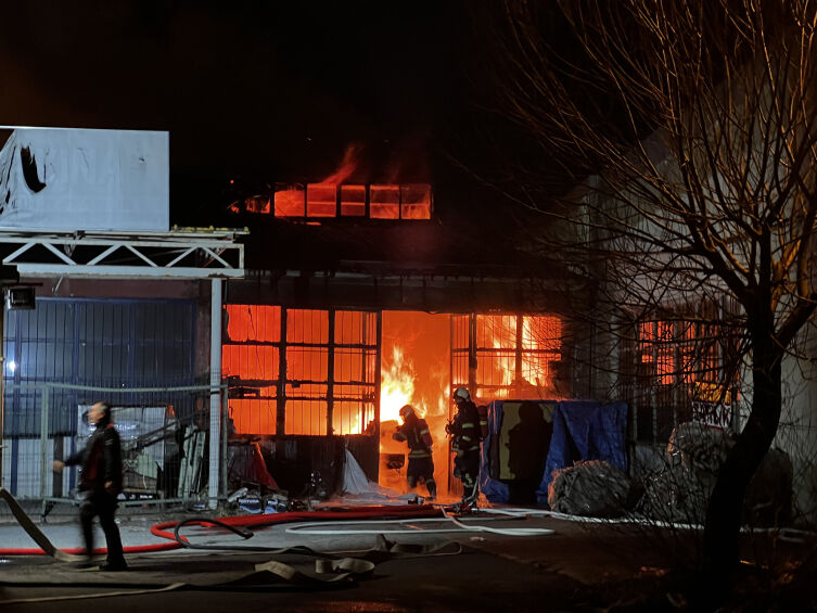 K A Y S E R I’ D E M O B I L Y A A T O L Y E S I N D E Y A N G I N 358743 Media1