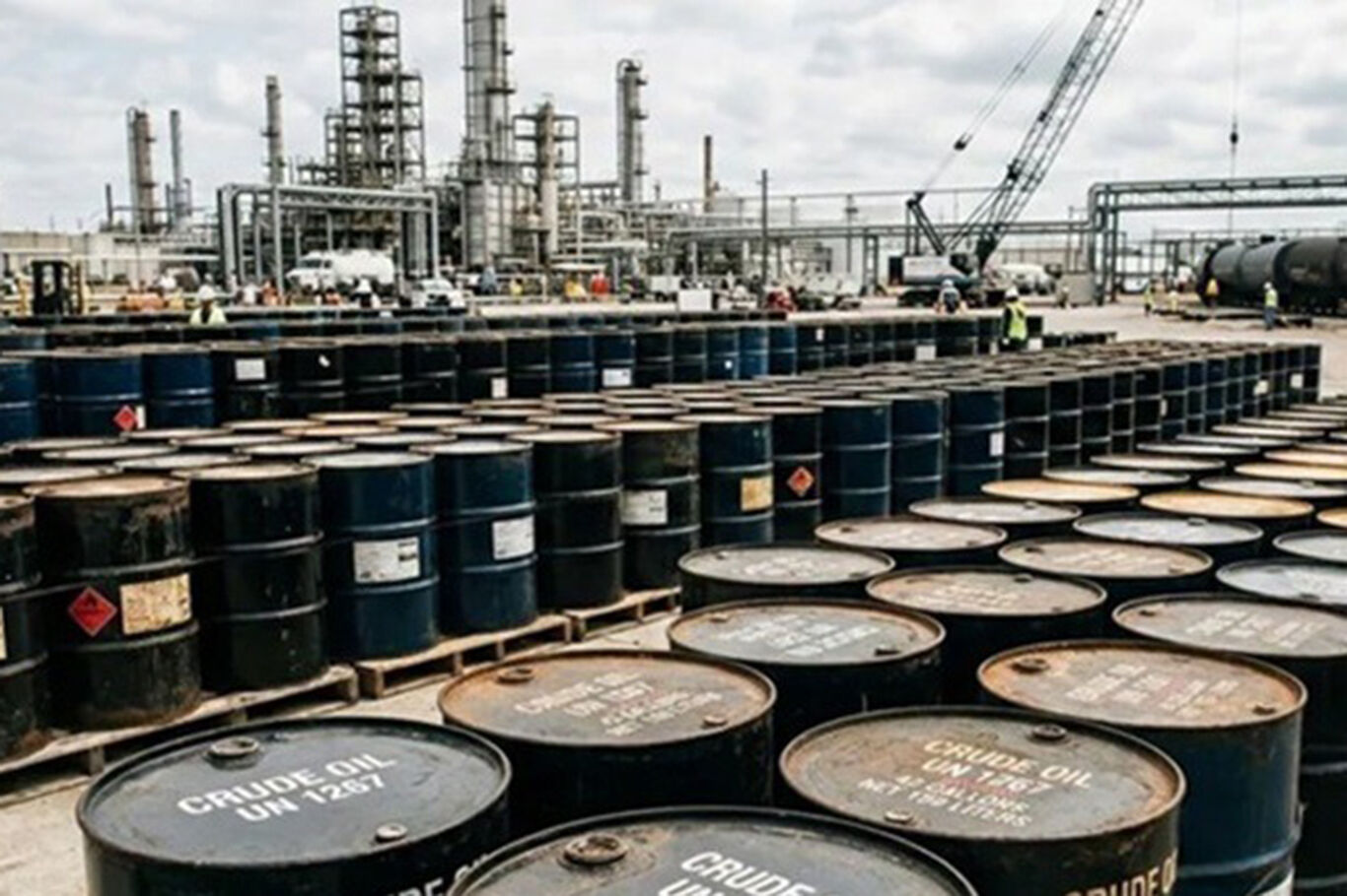 Uluslararası Enerji Ajansı'ndan petrol kararı!