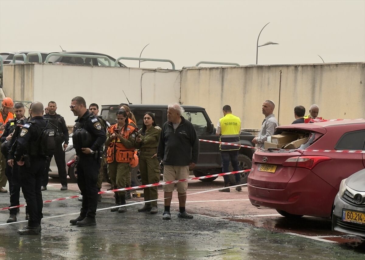 A A 20260403 41002777 41002775 I R A N I N I S R A I L I N K U Z E Y I N I H E D E F A L D I G I M I S I L L E M E D E F U Z E P A R C A L A R I H A Y F A Y A I S A B E T E T T I