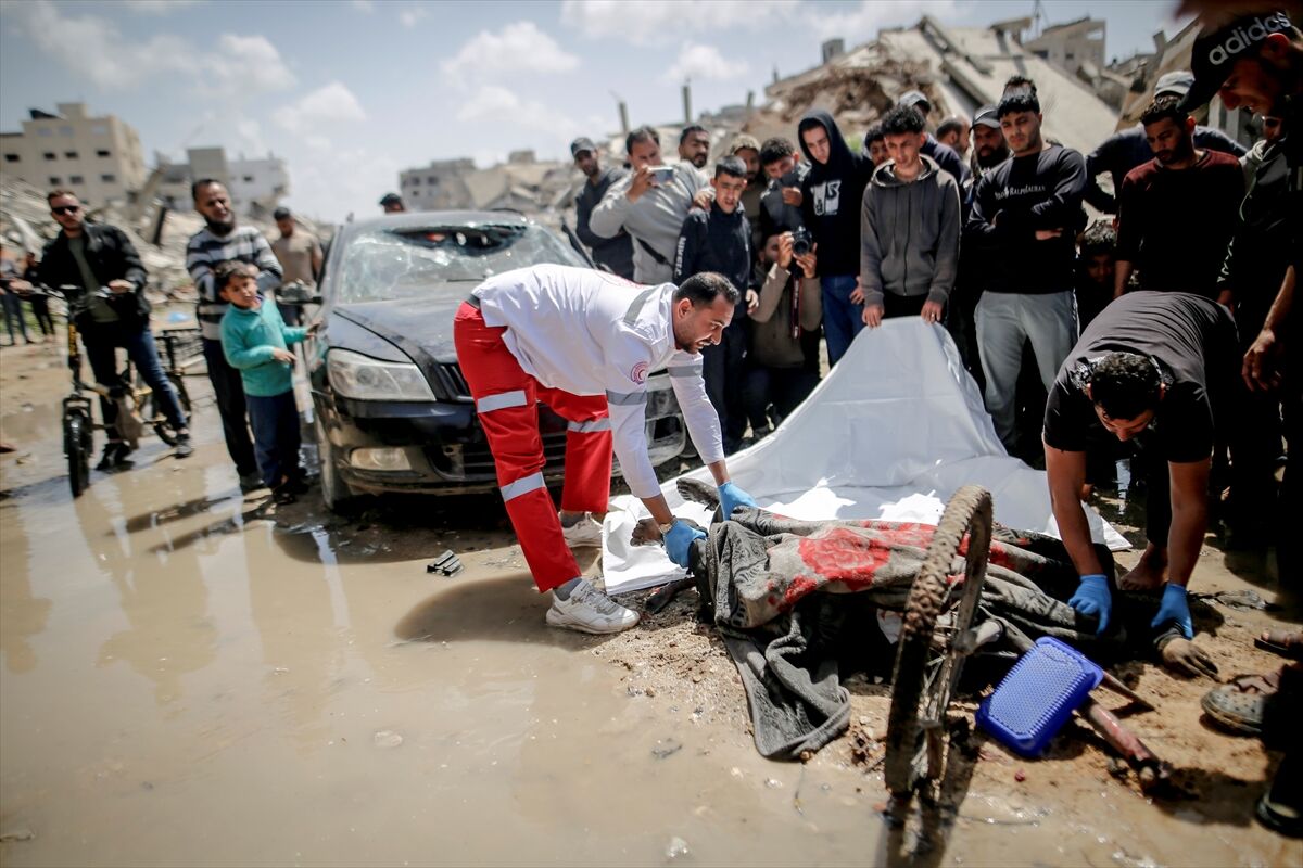 A A 20260406 41030281 41030263 I S R A I L O R D U S U N U N S E Y H R I D V A N D A D U Z E N L E D I G I S A L D I R I D A B I R F I L I S T I N L I O L D U B I R C O C U K I S E A G I R Y A R A L A N D I