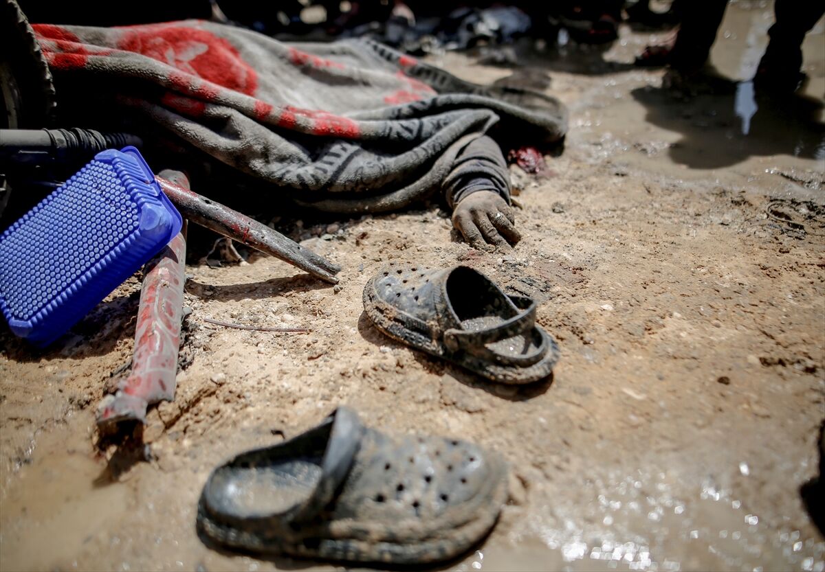 A A 20260406 41030281 41030267 I S R A I L O R D U S U N U N S E Y H R I D V A N D A D U Z E N L E D I G I S A L D I R I D A B I R F I L I S T I N L I O L D U B I R C O C U K I S E A G I R Y A R A L A N D I