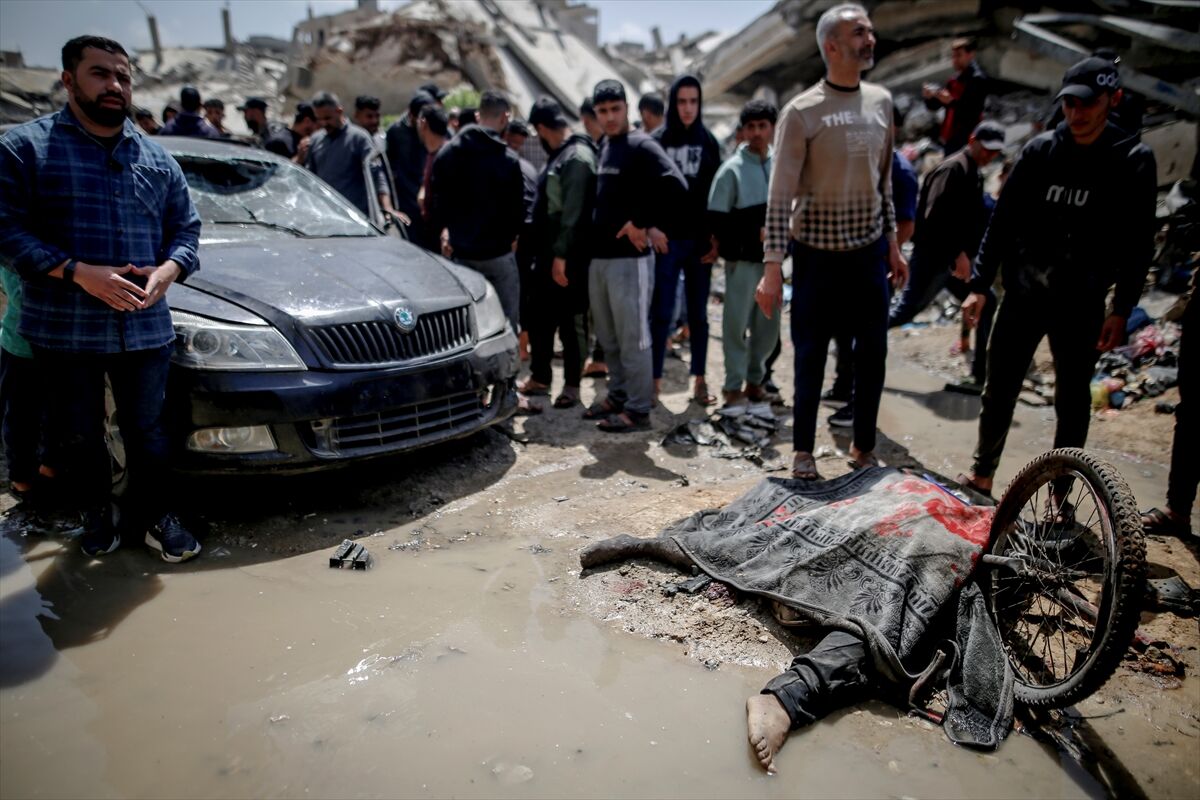 A A 20260406 41030281 41030271 I S R A I L O R D U S U N U N S E Y H R I D V A N D A D U Z E N L E D I G I S A L D I R I D A B I R F I L I S T I N L I O L D U B I R C O C U K I S E A G I R Y A R A L A N D I