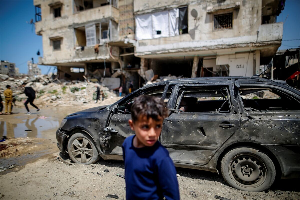 A A 20260406 41030281 41030276 I S R A I L O R D U S U N U N S E Y H R I D V A N D A D U Z E N L E D I G I S A L D I R I D A B I R F I L I S T I N L I O L D U B I R C O C U K I S E A G I R Y A R A L A N D I