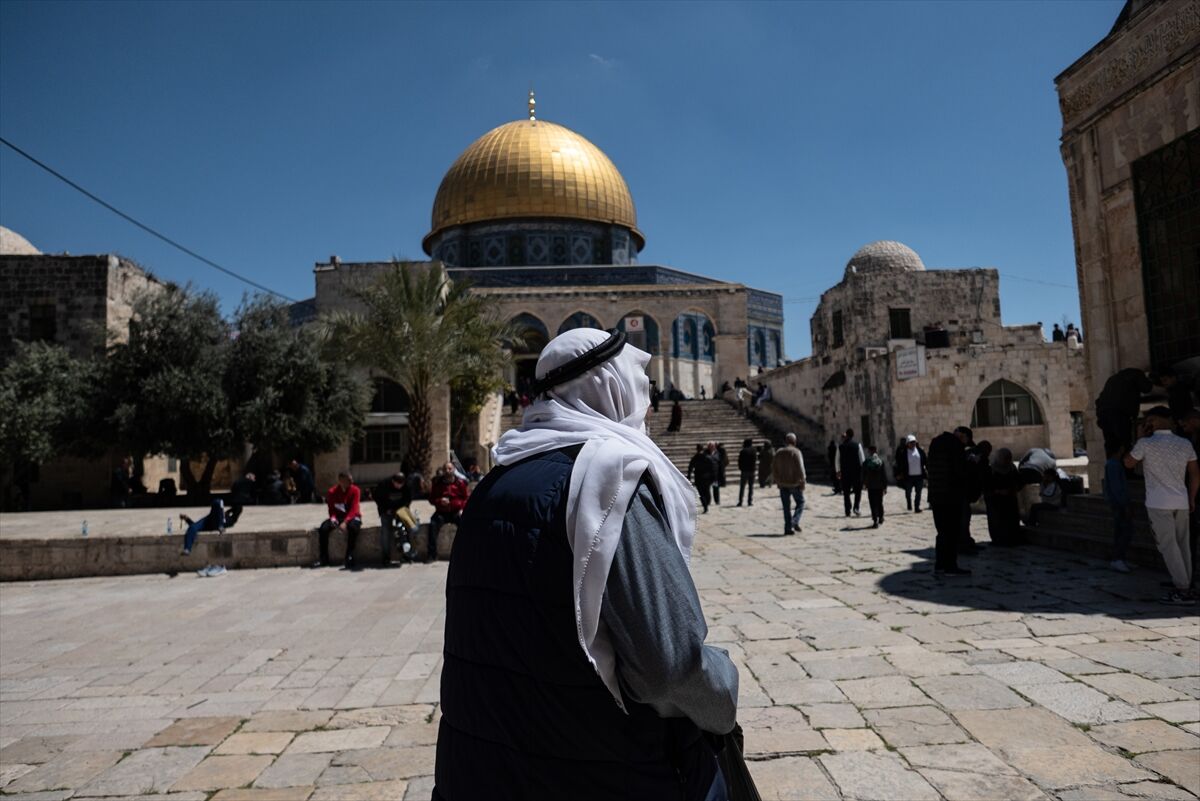 A A 20260410 41069907 41069893 I S R A I L I N K I S I T L A M A L A R I N A R A G M E N F I L I S T I N L I L E R S A V A S B A H A N E S I Y L E 5 H A F T A D I R K A P A L I O L A N A K S A Y A A K I N E T T I