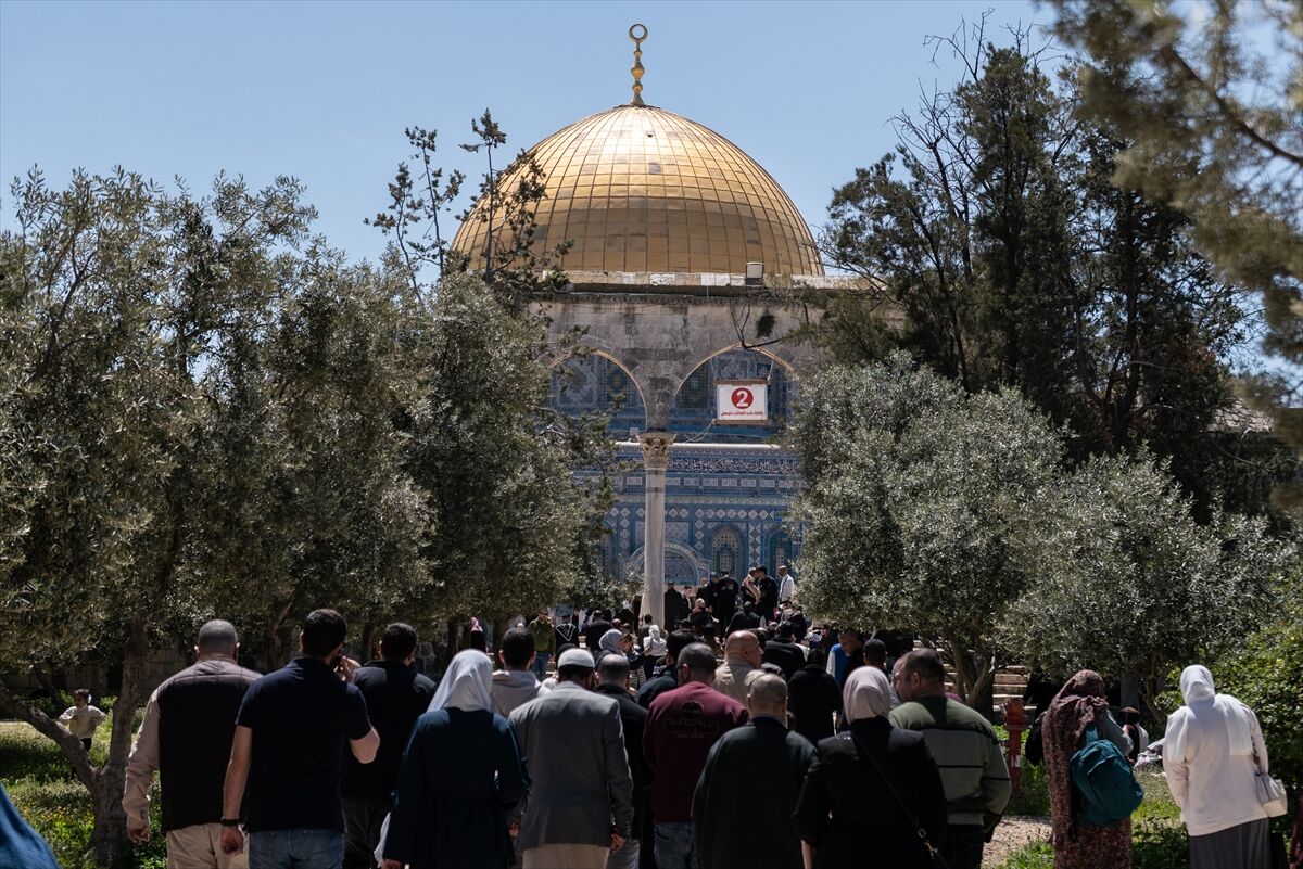 A A 20260410 41069907 41069898 I S R A I L I N K I S I T L A M A L A R I N A R A G M E N F I L I S T I N L I L E R S A V A S B A H A N E S I Y L E 5 H A F T A D I R K A P A L I O L A N A K S A Y A A K I N E T T I