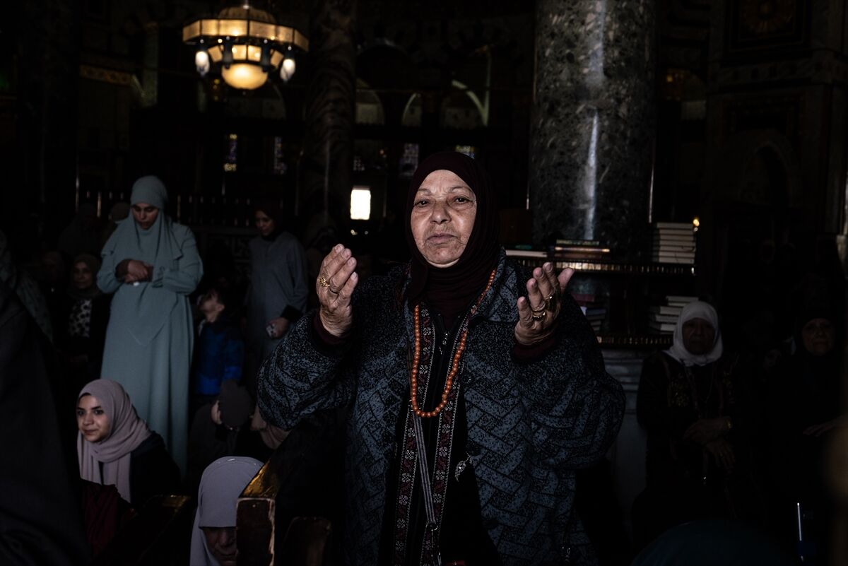 A A 20260410 41069907 41069905 I S R A I L I N K I S I T L A M A L A R I N A R A G M E N F I L I S T I N L I L E R S A V A S B A H A N E S I Y L E 5 H A F T A D I R K A P A L I O L A N A K S A Y A A K I N E T T I