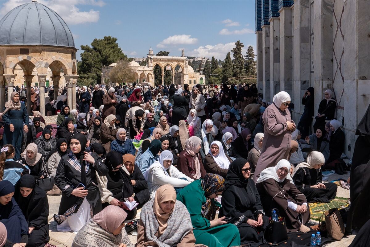 A A 20260410 41069907 41069906 I S R A I L I N K I S I T L A M A L A R I N A R A G M E N F I L I S T I N L I L E R S A V A S B A H A N E S I Y L E 5 H A F T A D I R K A P A L I O L A N A K S A Y A A K I N E T T I