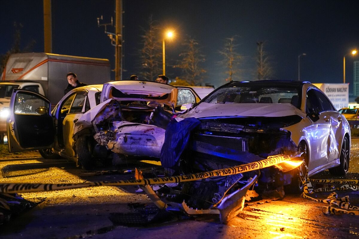 A A 20260411 41076745 41076742 A T A S E H I R D E E M N I Y E T S E R I D I N D E A R A C I N D A N I N E N S U R U C U O T O M O B I L I N C A R P M A S I S O N U C U H A Y A T I N I K A Y B E T T I