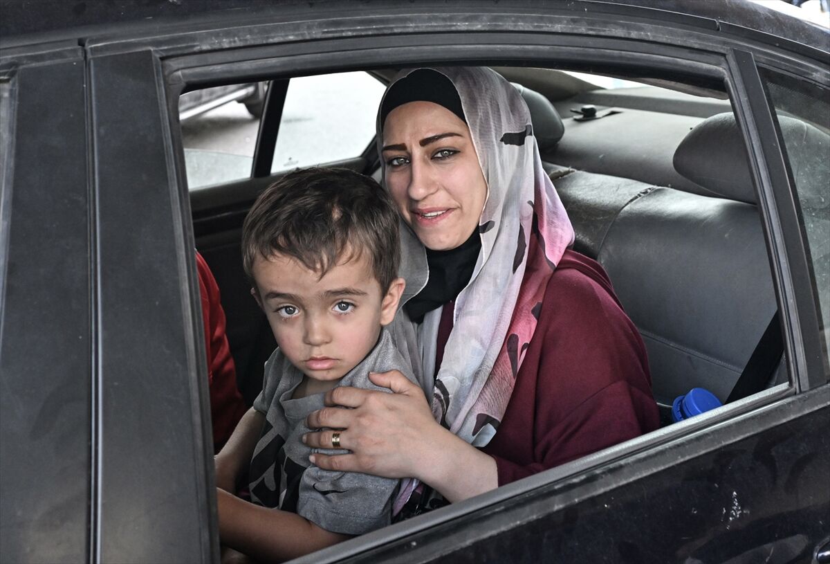 A A 20260417 41132424 41132399 I S R A I L I N S A L D I R I L A R I Y L A Y E R I N D E N E D I L E N L U B N A N L A R G E C I C I A T E S K E S L E E V L E R I N E D O N M E Y E B A S L A D I