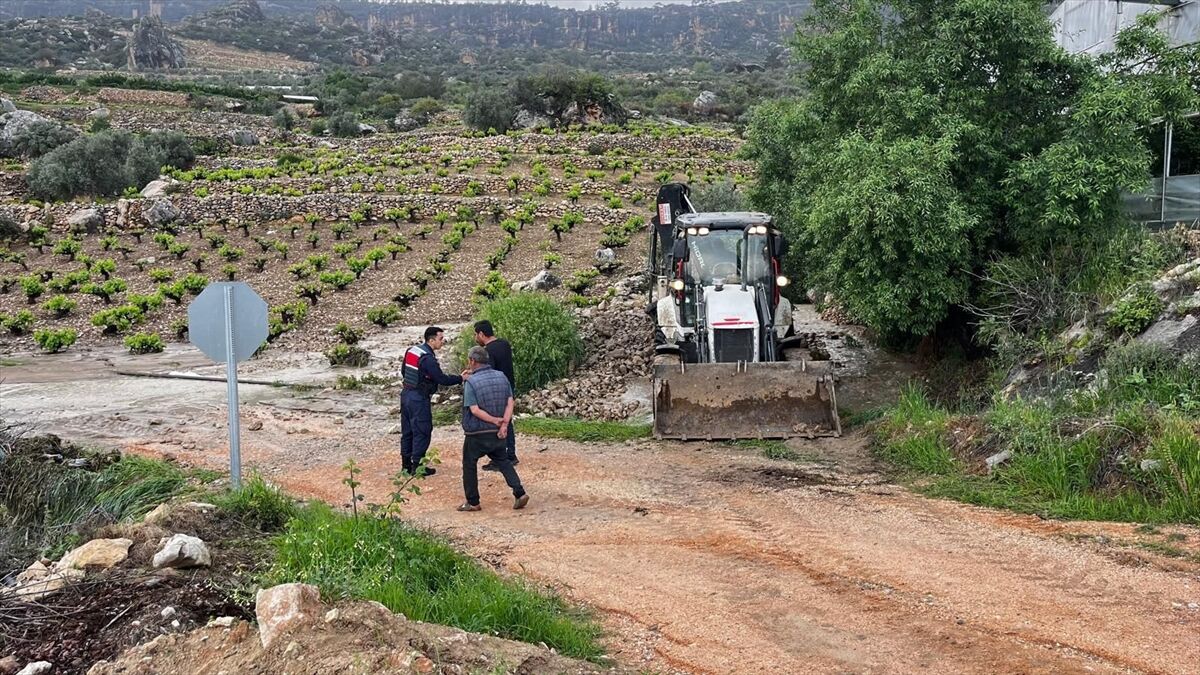 A A 20260418 41147102 41147096 M E R S I N D E S A G A N A K N E D E N I Y L E M A H A L L E Y O L U N D A C O K M E Y A S A N D I