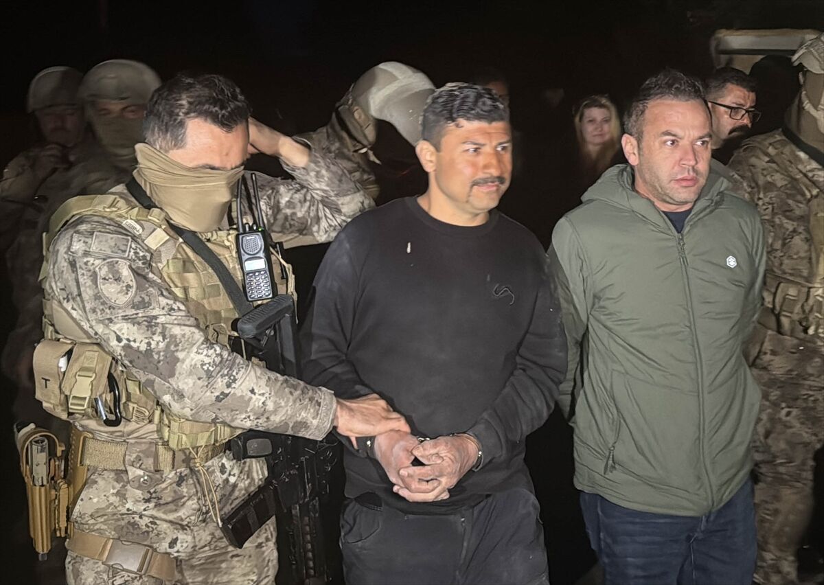 A A 20260426 41212595 41212594 U S A K T A P O L I S E K I B I N E S I L A H L I S A L D I R I