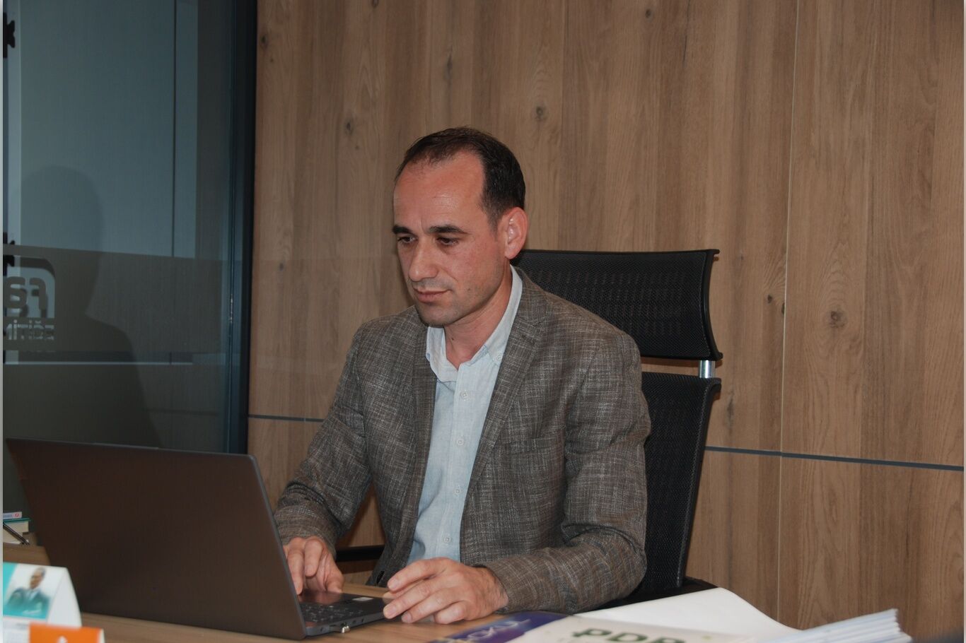 B3C510E2 Bf94 4889 A601 2C397Bf8B8E5