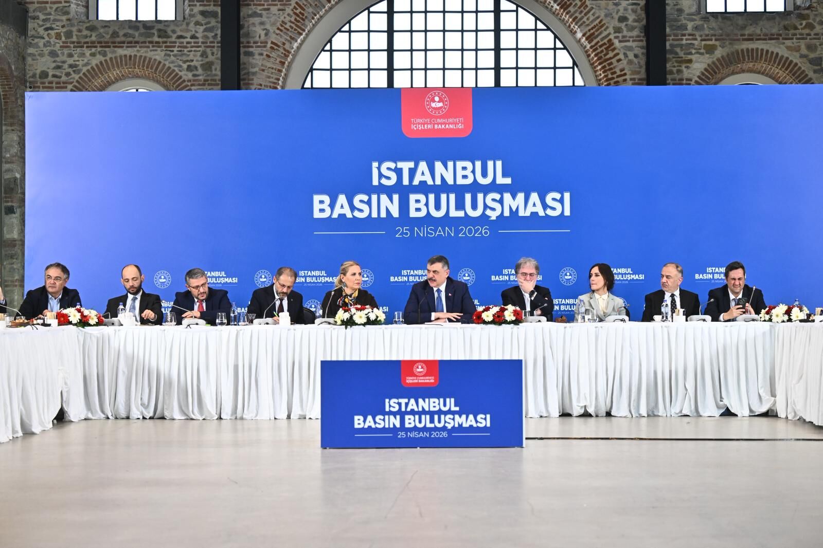 H Gw Rxbh X I A A713 L