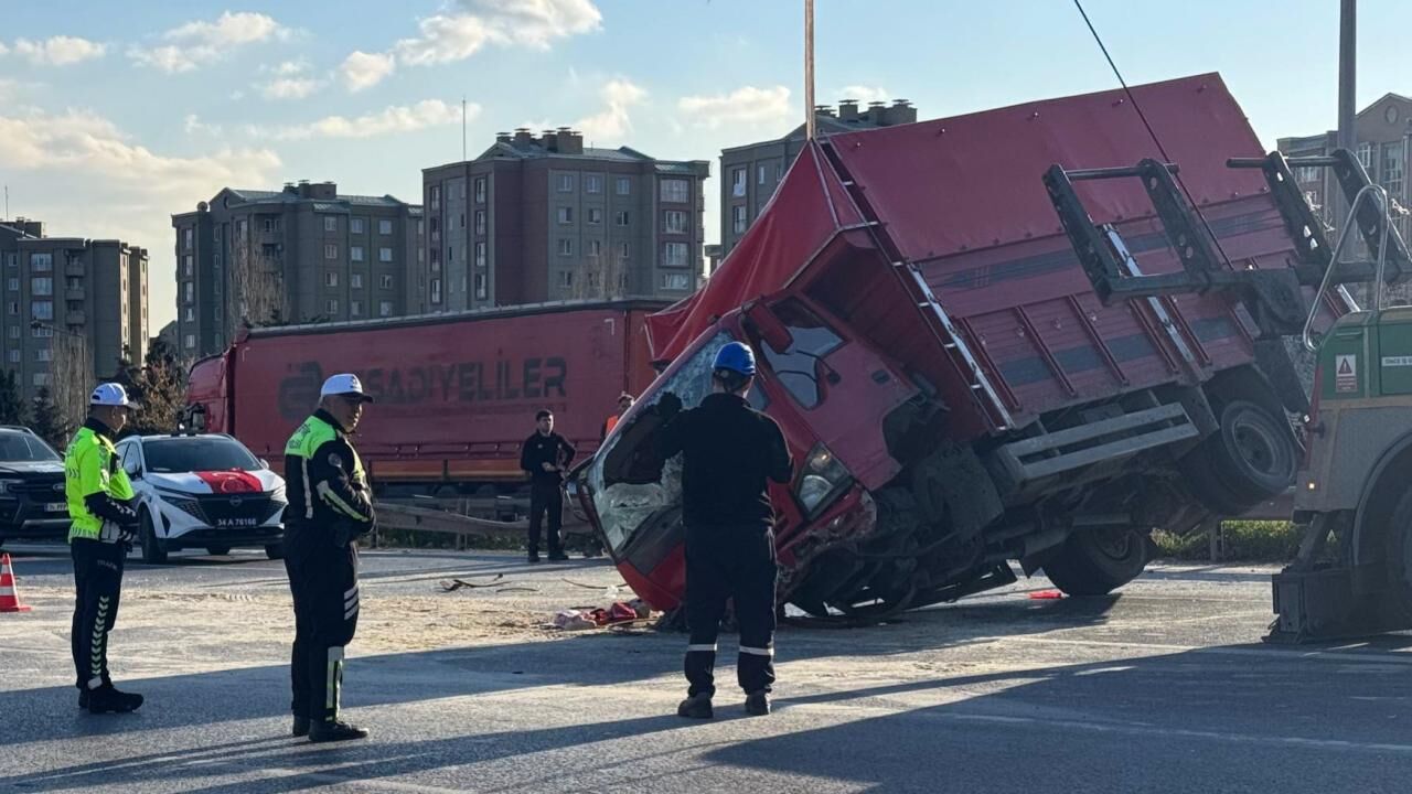 Istanbul Kazaaa 2453015