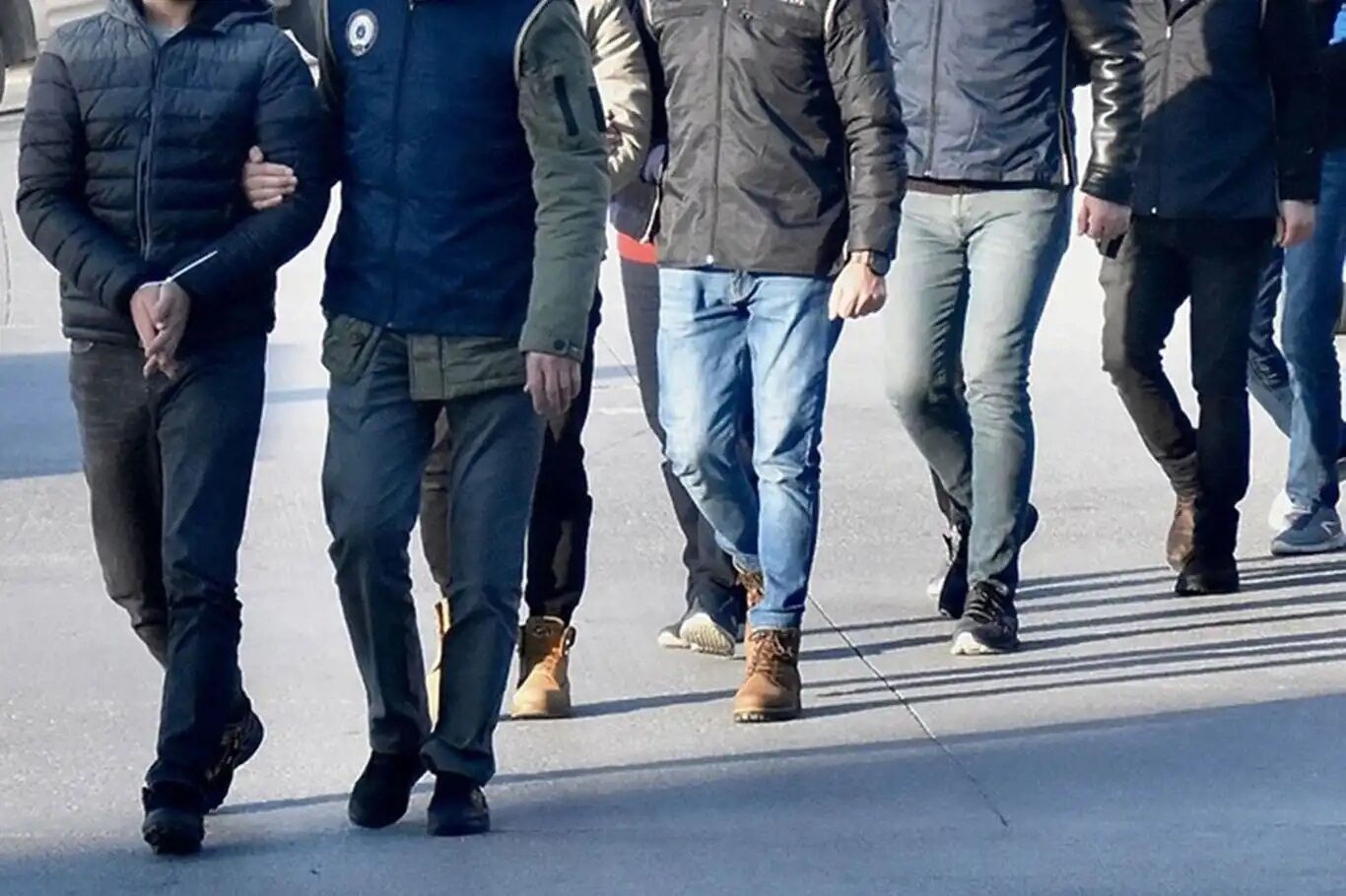 405 şüpheliye yönelik uyuşturucu operasyonu