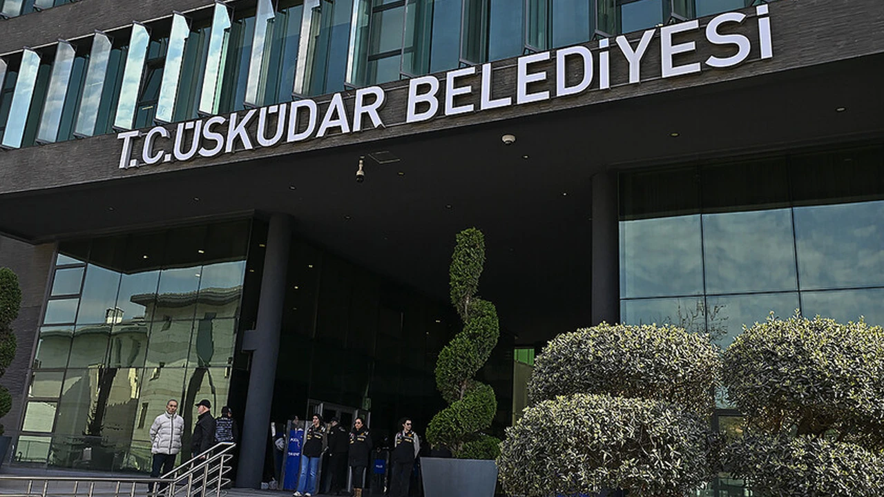 Üsküdar Belediyesine yönelik operasyon! Gözaltına alındılar