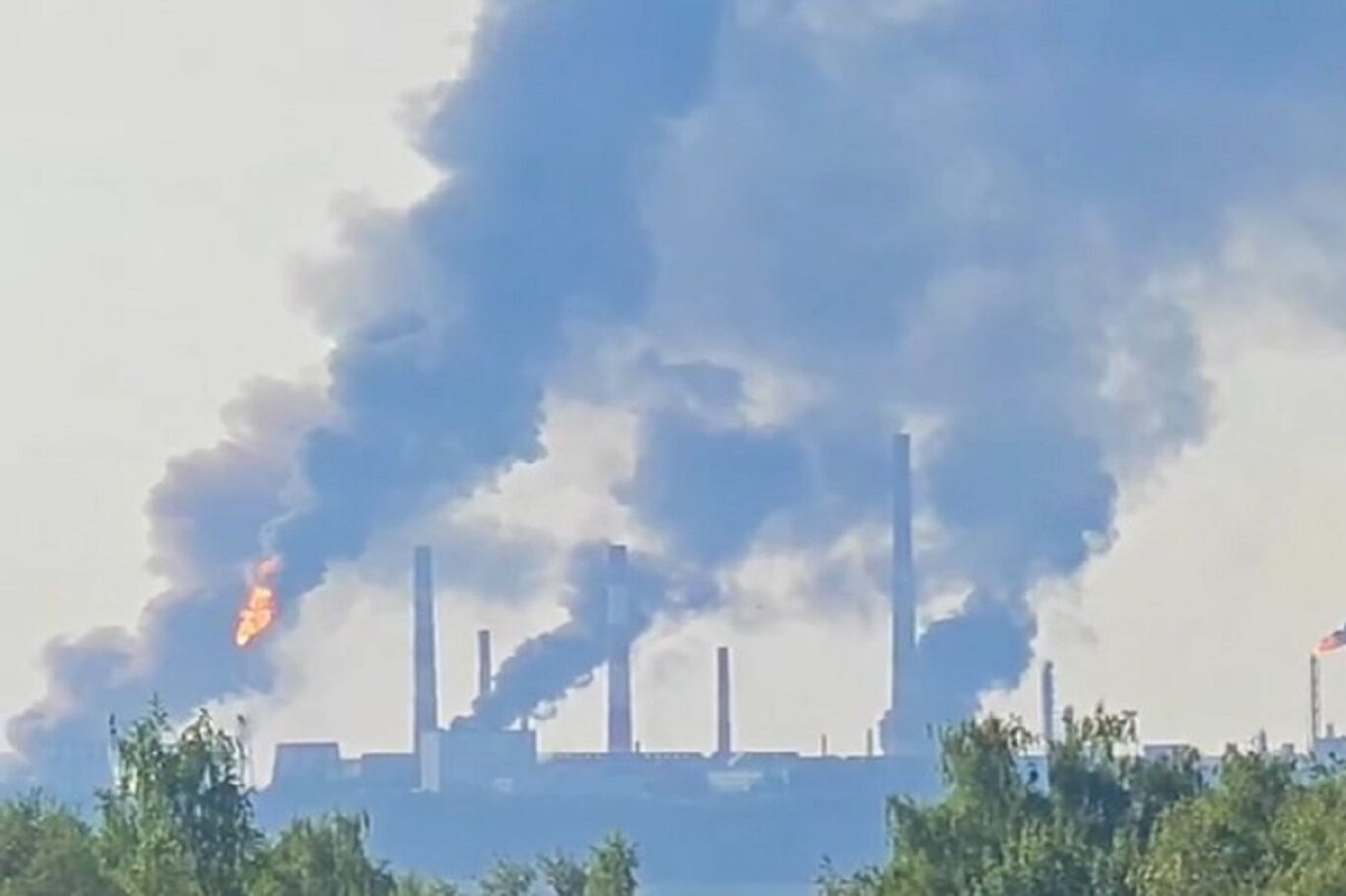 Petrol tesislerine yönelik saldırılar düzenlendi