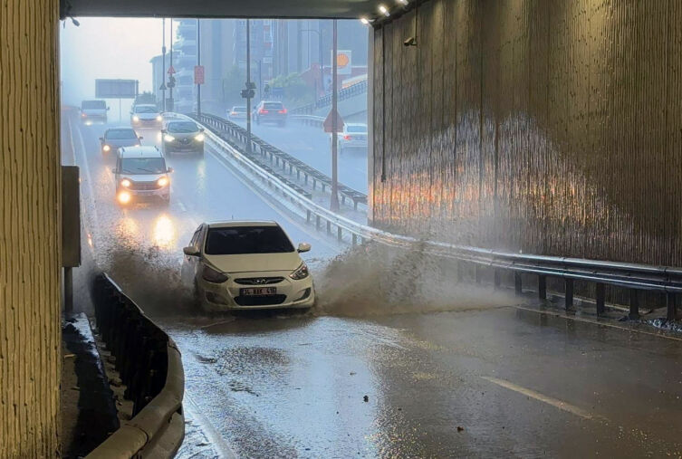 Istanbul Sağanak